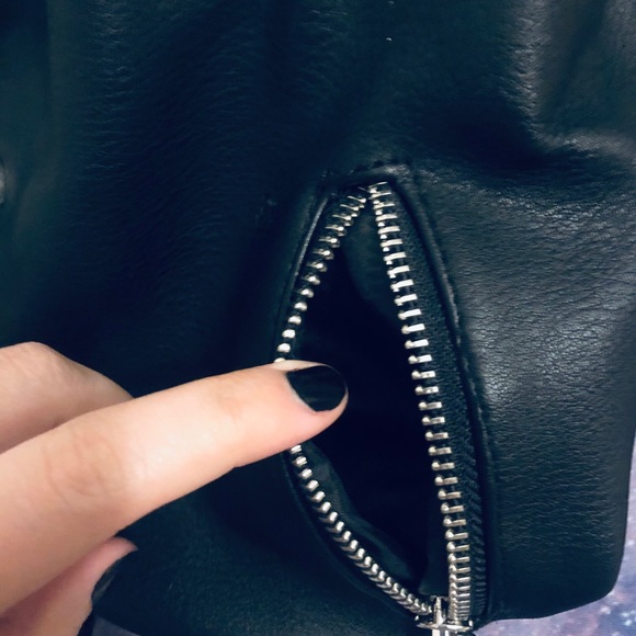 Mossimo Mini Backpack - Picture 4 of 11